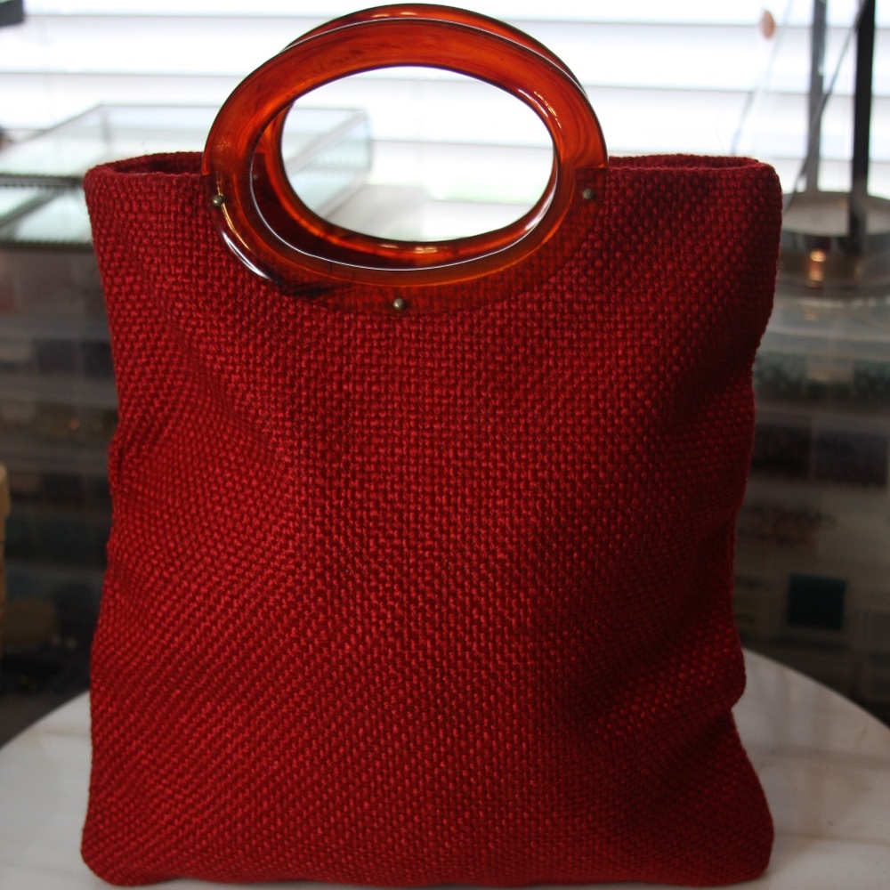 VINTAGE 1940's woven bag with Bakelite Handles
